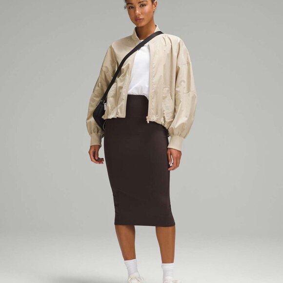 lululemon athletica Dresses & Skirts - NWT Lululemon Nulu Slim-Fit High-Rise Skirt Espresso SIZE 4 Seamlessly